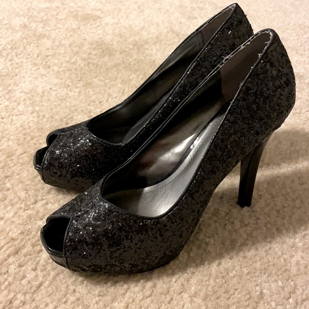 Nine West peep toe heels. Black glitter platform heels.
